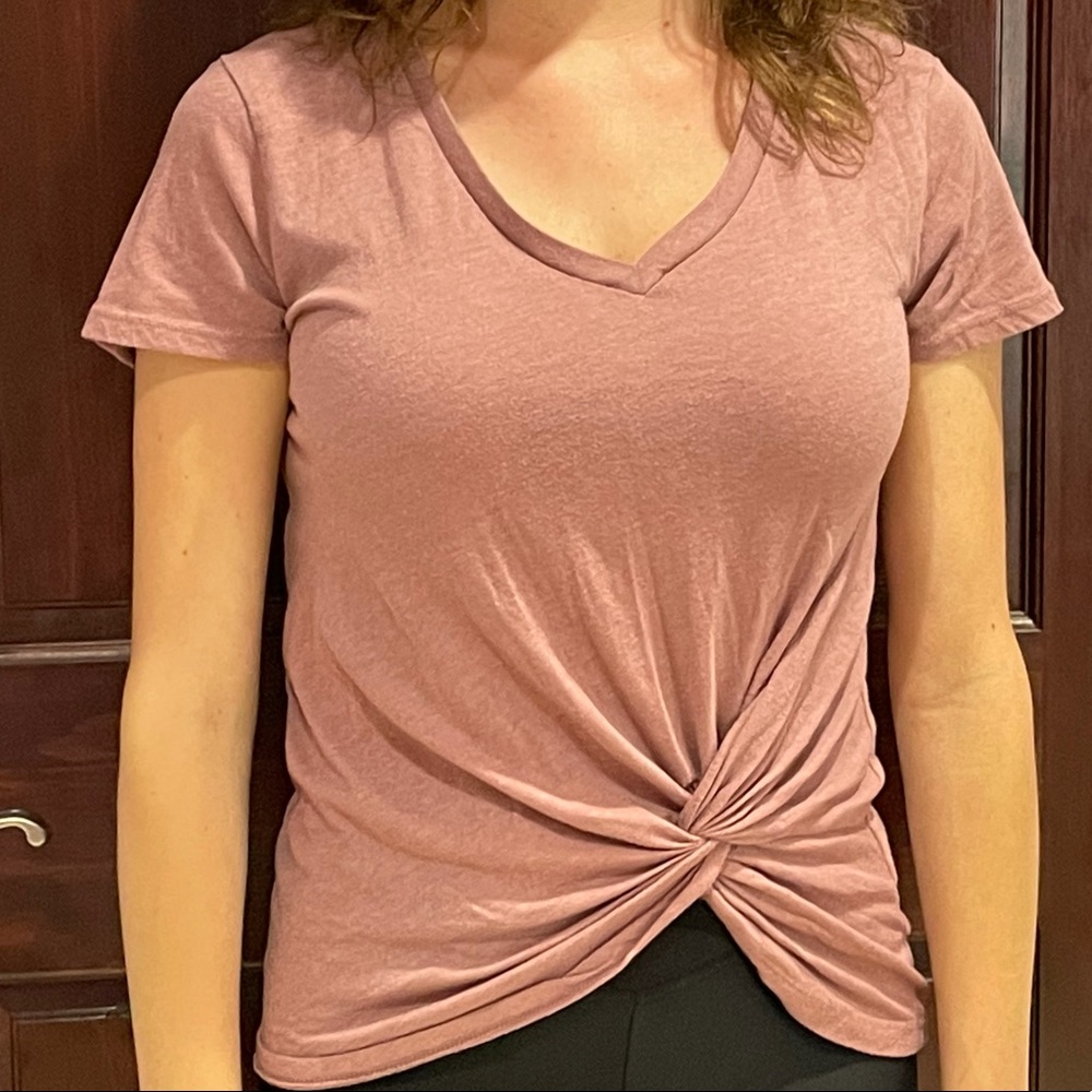 Altar’d State XS rose shirt